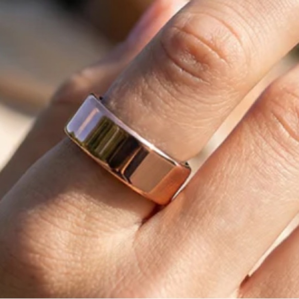 BNIB ROSE GOLD HALO SMART RING - Picture 2 of 6